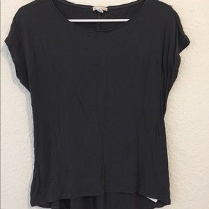 dark grey gap tee